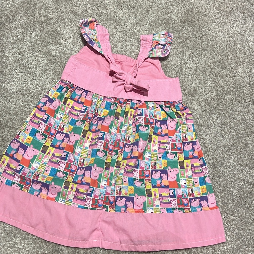 Custom Peppa Pig dress - Picture 3 of 3